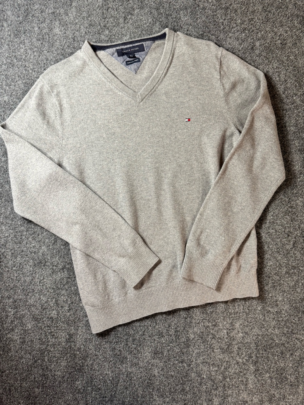 Tommy Hilfiger Light Gray V-Neck Pullover Sweater Cotton Cashmere